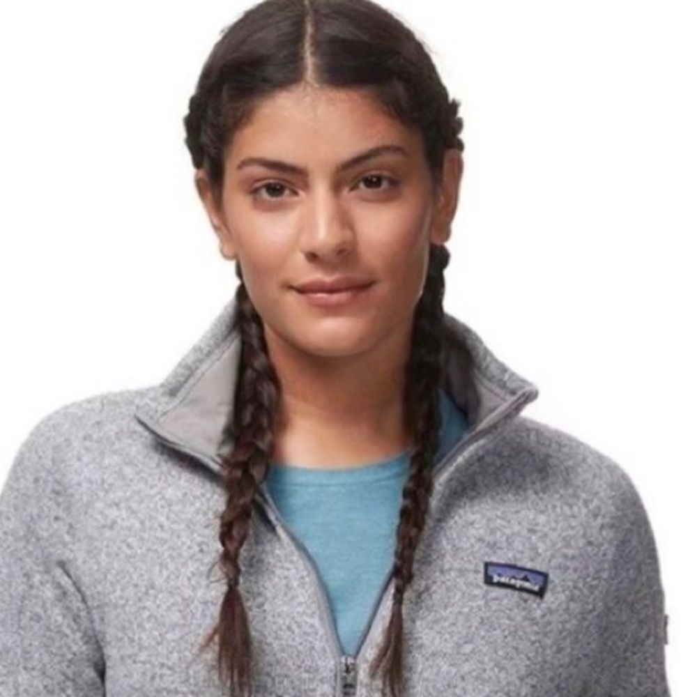 Patagonia women’s better sweater size Medium